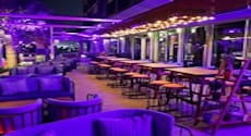 Y Bar